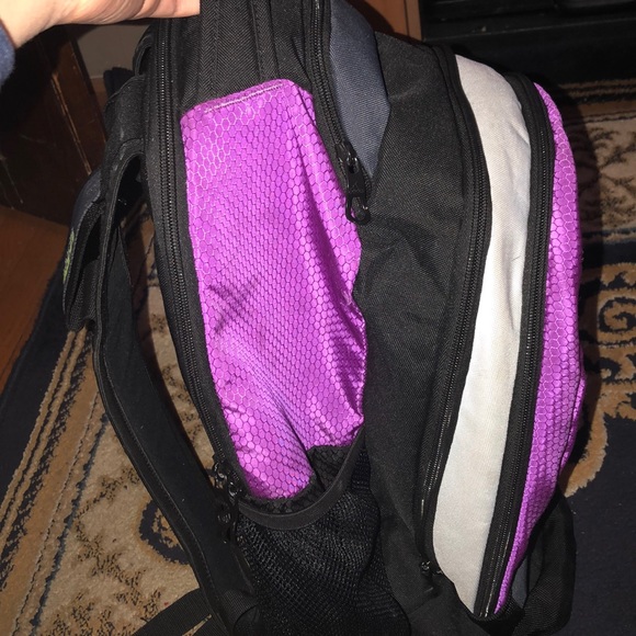 Backpack - Picture 6 of 7